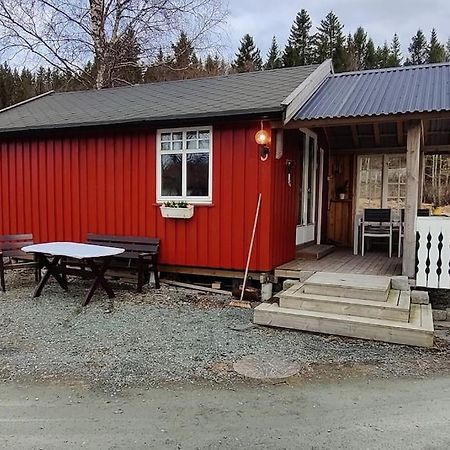 Idyllisk Minihus I Landlige Omgivelser - Med 5 Sengeplasser Og Parkering Åsen Esterno foto